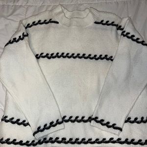 Ophelia Roe 3X white and black light weight sweater